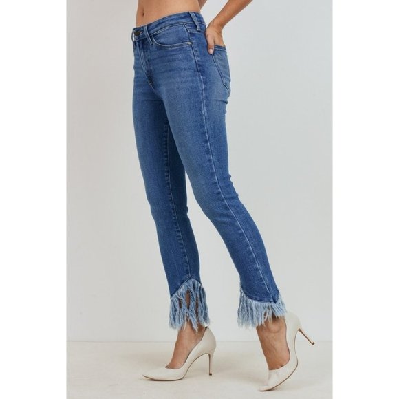 Mid Rise Fringe Ankle Jeans - Picture 3 of 4